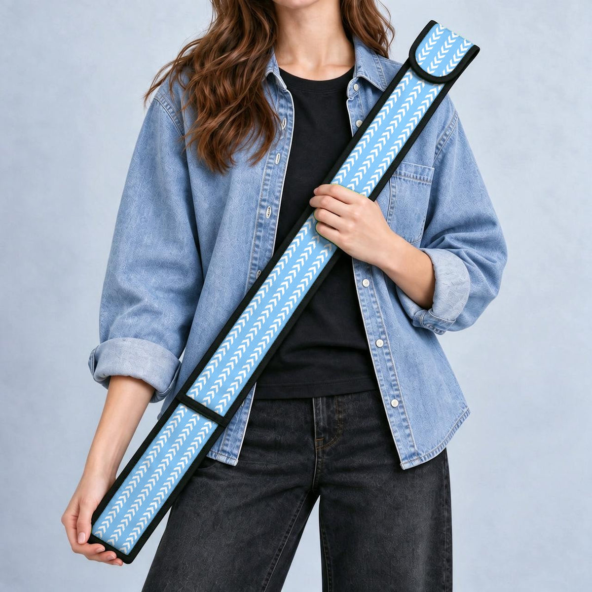 Blue-White Arrows T-Ruler Cover