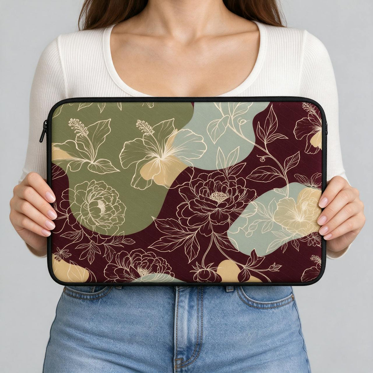 Vintage Bloom Laptop Sleeve